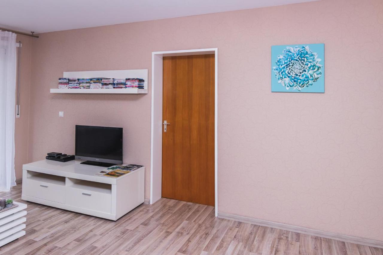 Ferienwohnung In Dem Schoenen Kurort Bad Dürkheim Buitenkant foto